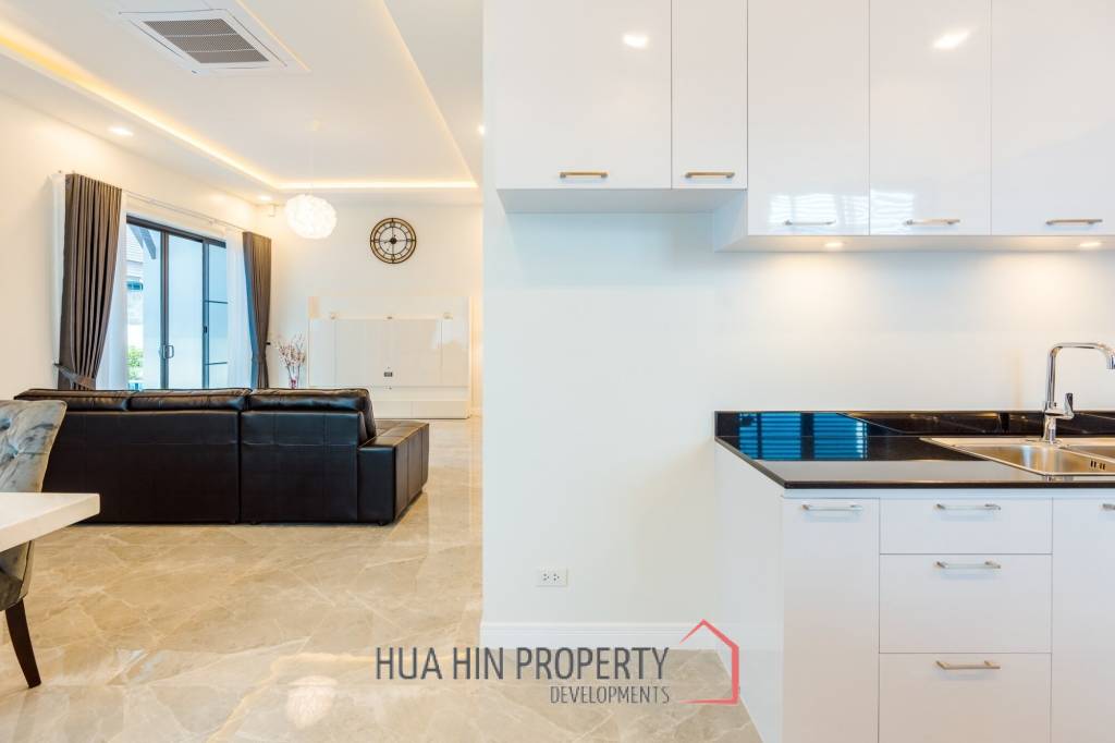 3 Bed 3 Bath 180 SQ.M Plumeria Pool Villa Hua Hin