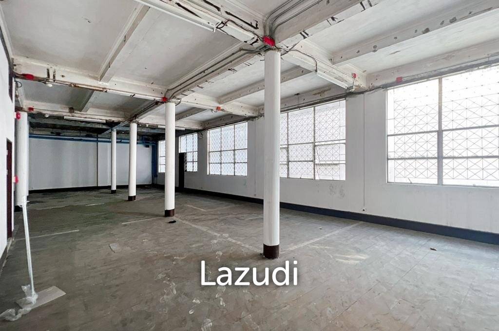 Prime Retail Spaces for Rent on Yaowarat Road, Chinatown Bangkok - Unbeatable Location