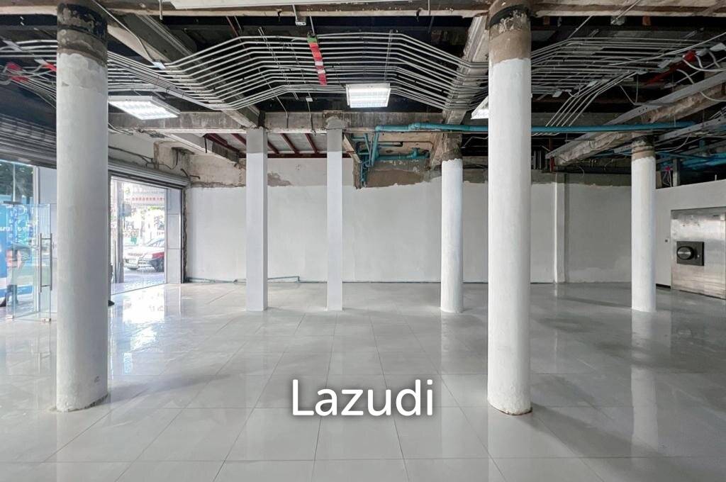 Prime Retail Spaces for Rent on Yaowarat Road, Chinatown Bangkok - Unbeatable Location