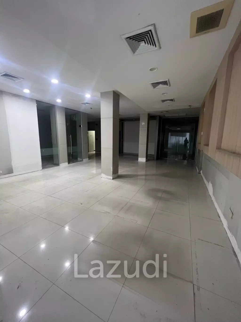 Prime Retail Spaces for Rent on Yaowarat Road, Chinatown Bangkok - Unbeatable Location