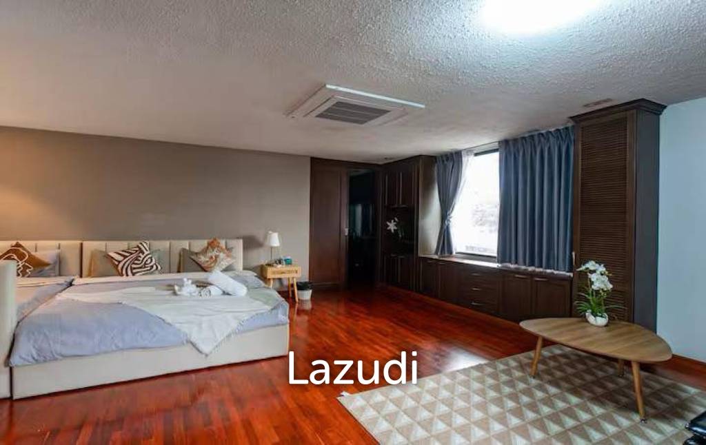 5 Bed 5 Bath 456 SQ.M Noble House Thonglor 25