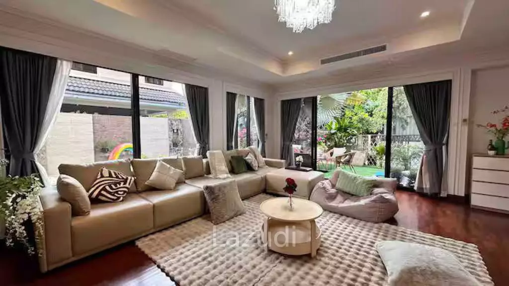 5 Bed 5 Bath 456 SQ.M Noble House Thonglor 25