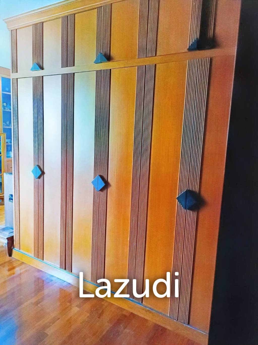 5 Bed 5 Bath 344 SQ.M Noble House Thonglor 25