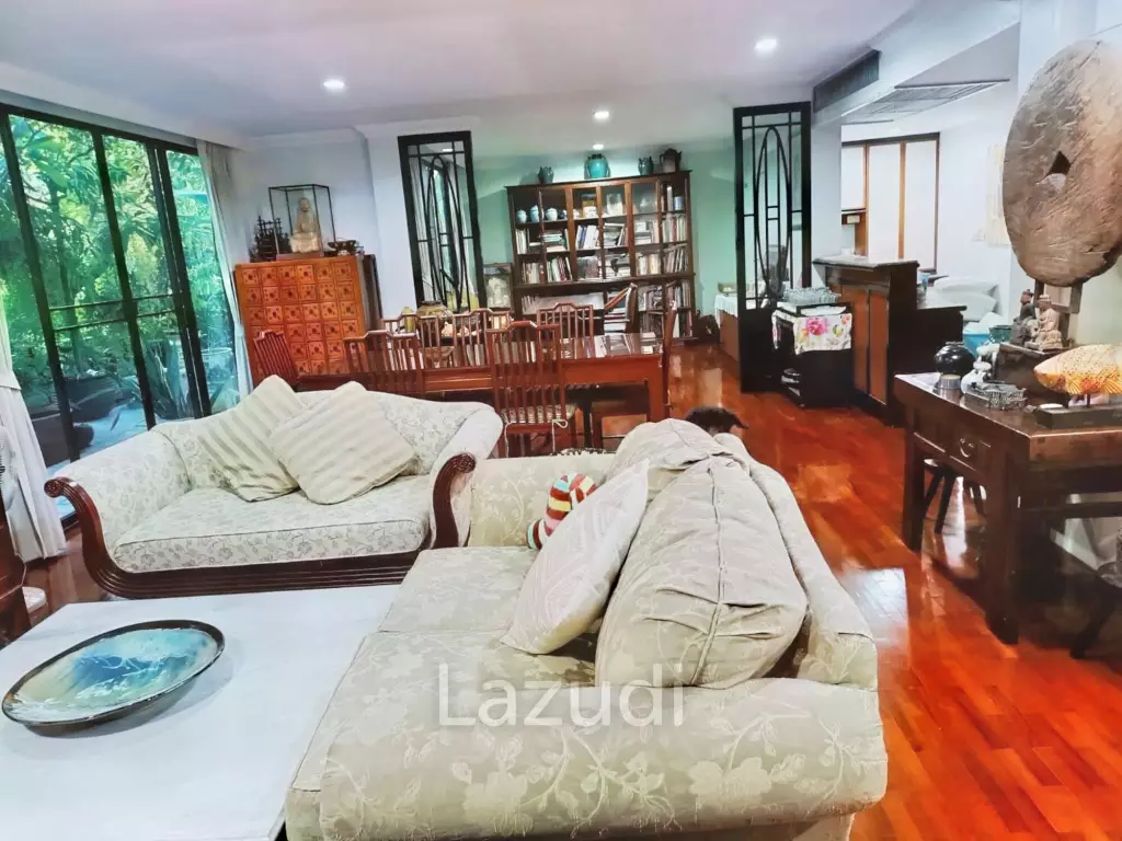 5 Bed 5 Bath 344 SQ.M Noble House Thonglor 25