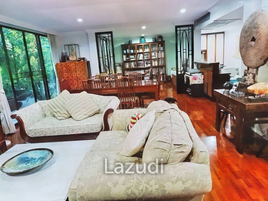 5 Bed 5 Bath 344 SQ.M Noble House Thonglor 25