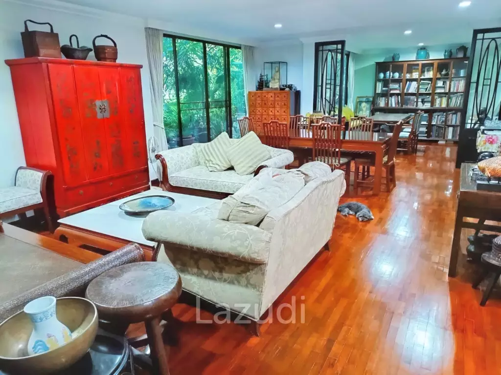 5 Bed 5 Bath 344 SQ.M Noble House Thonglor 25