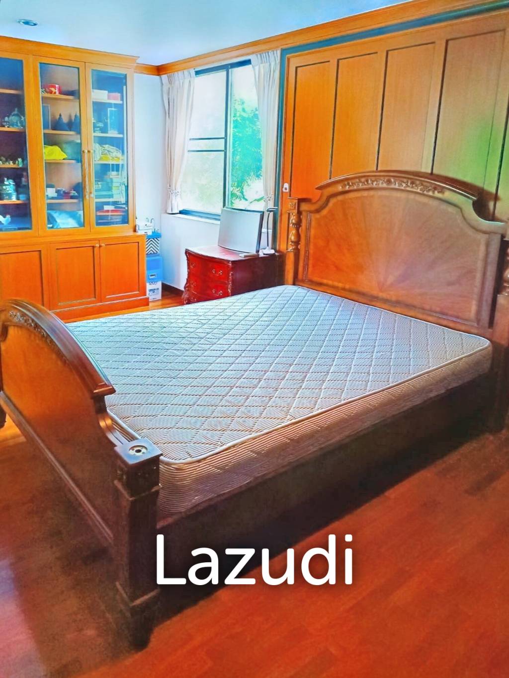 5 Bed 5 Bath 344 SQ.M Noble House Thonglor 25