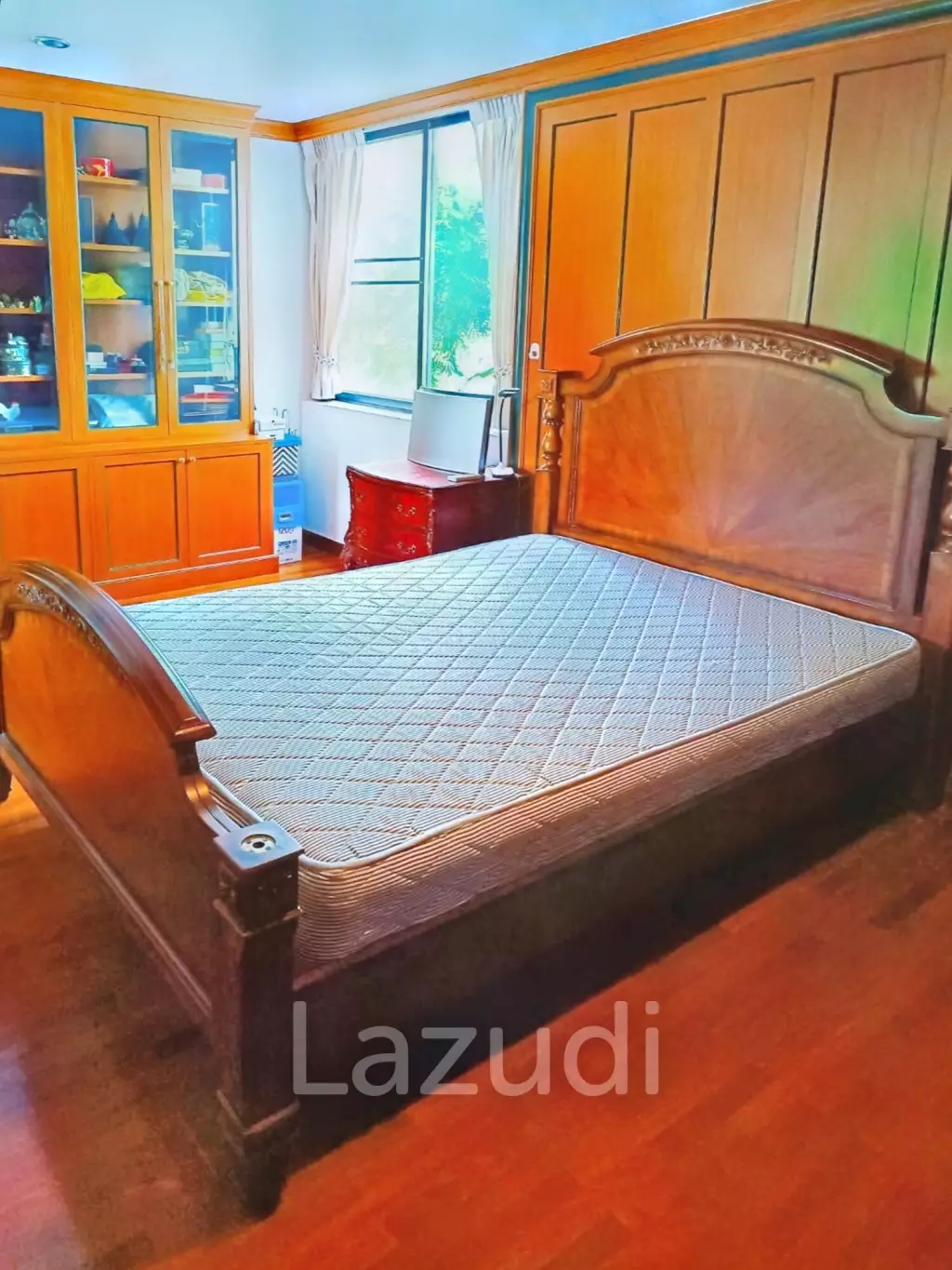 5 Bed 5 Bath 344 SQ.M Noble House Thonglor 25