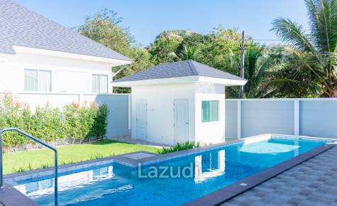 3 Bed 3 Bath Villa 185 SQ.M Baan Thai Pool Villa