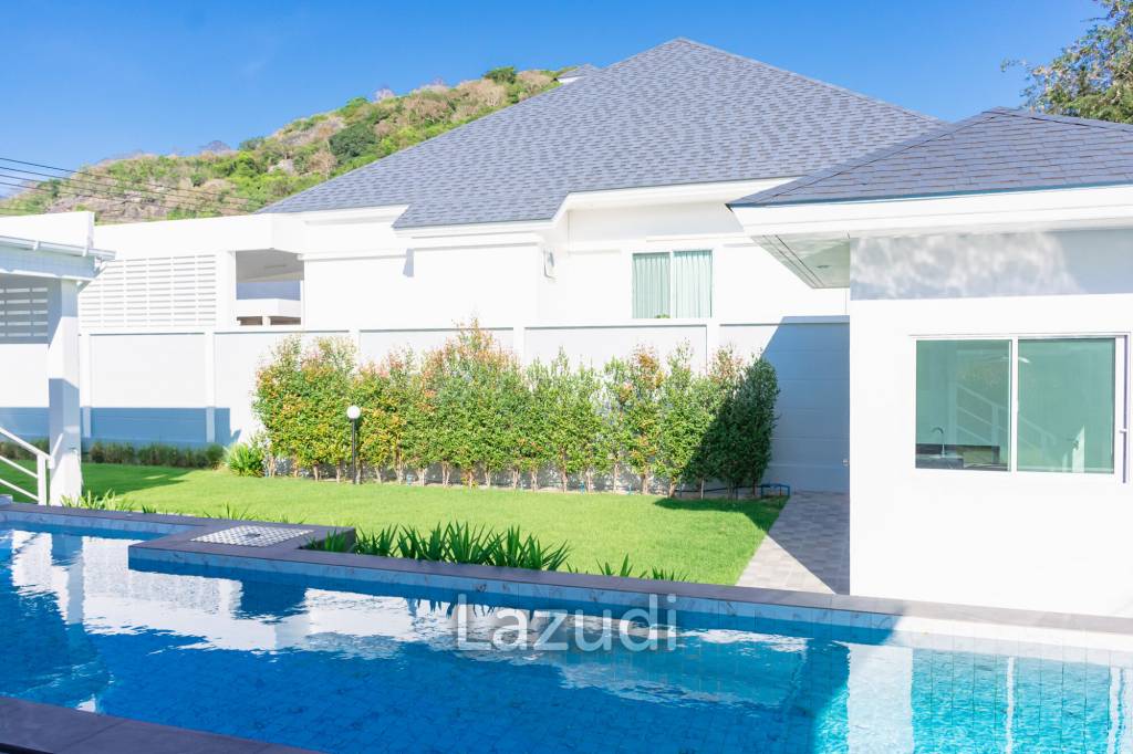 3 Bed 3 Bath Villa 185 SQ.M Baan Thai Pool Villa