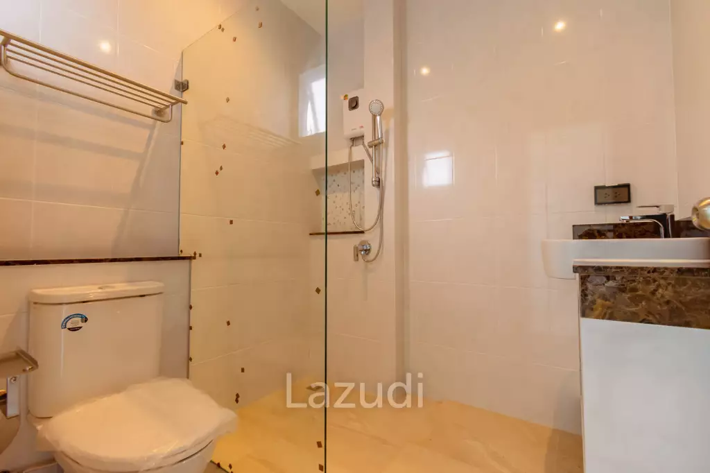 185 sqm modern pool villa in Baan Thai, Nong Kae Hua Hin