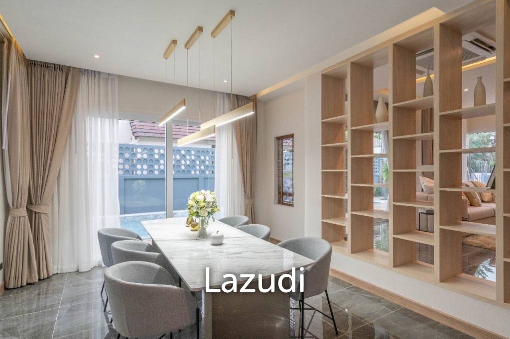3 Bedrooms 4 Bathrooms 360 Sqm. Central Park Hill side 