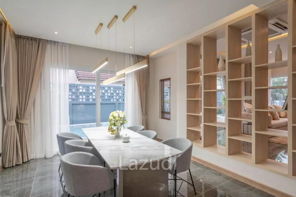 3 Bedrooms 4 Bathrooms 360 Sqm. Central Park Hill side 
