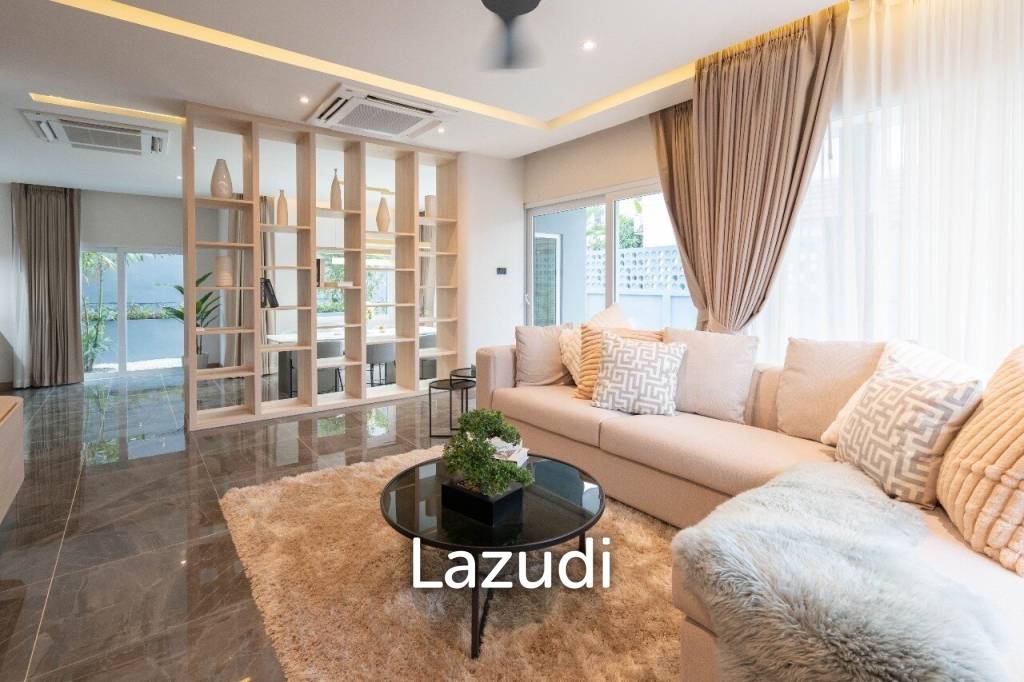 3 Bedrooms 4 Bathrooms 360 Sqm. Central Park Hill side 