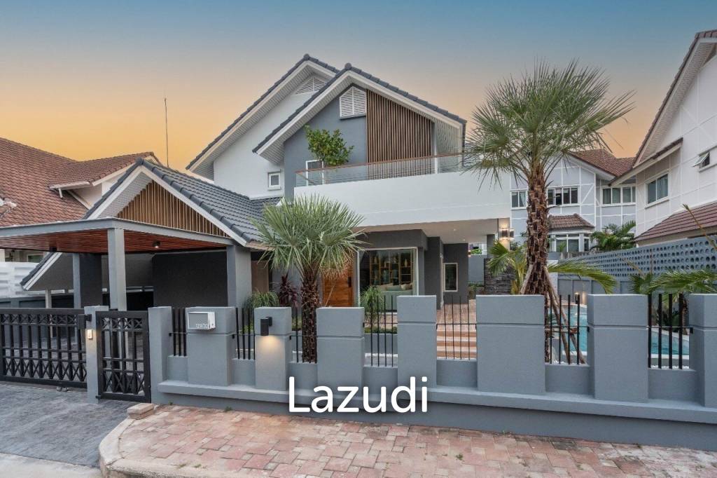 3 Bedrooms 4 Bathrooms 360 Sqm. Central Park Hill side 