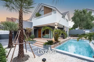 3 Bedrooms 4 Bathrooms 360 Sqm. Central Park Hill side 