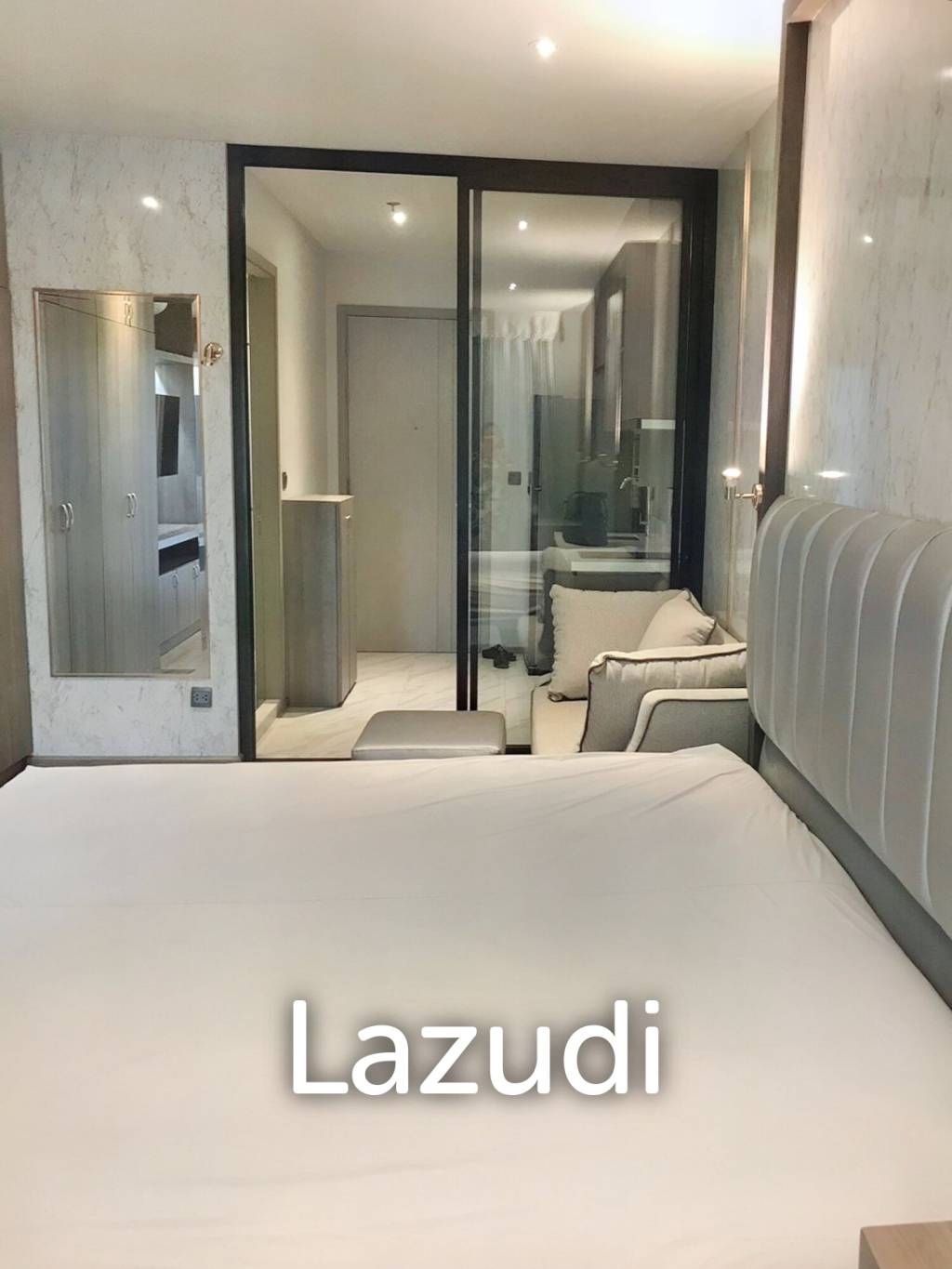 1 Bed 1 Bath 30 SQ.M. RHYTHM Ekkamai