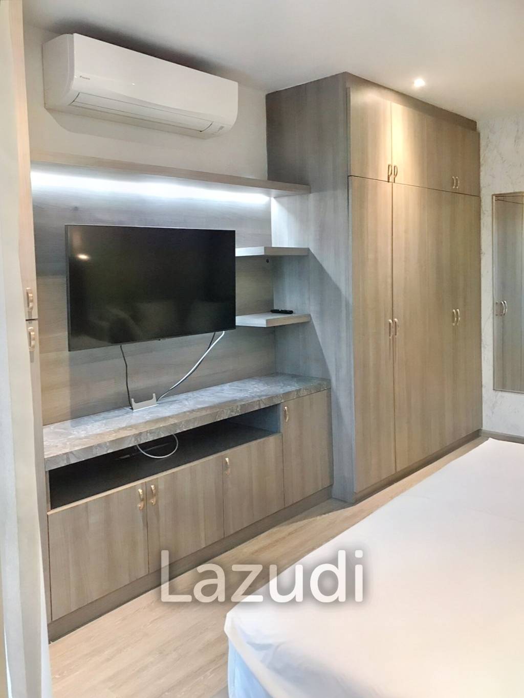 1 Bed 1 Bath 30 SQ.M. RHYTHM Ekkamai