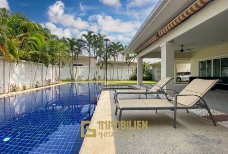 Gold A: 4 Schlafzimmer Pool Villa