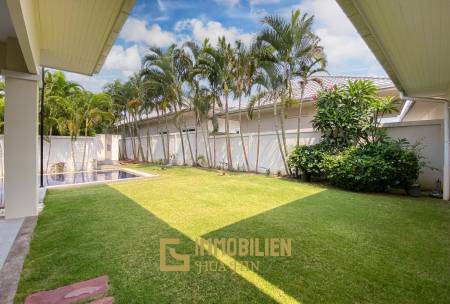 Gold A: 4 Schlafzimmer Pool Villa