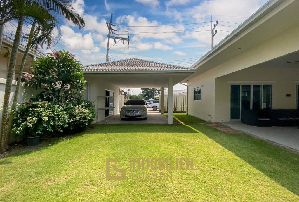 Gold A: 4 Schlafzimmer Pool Villa