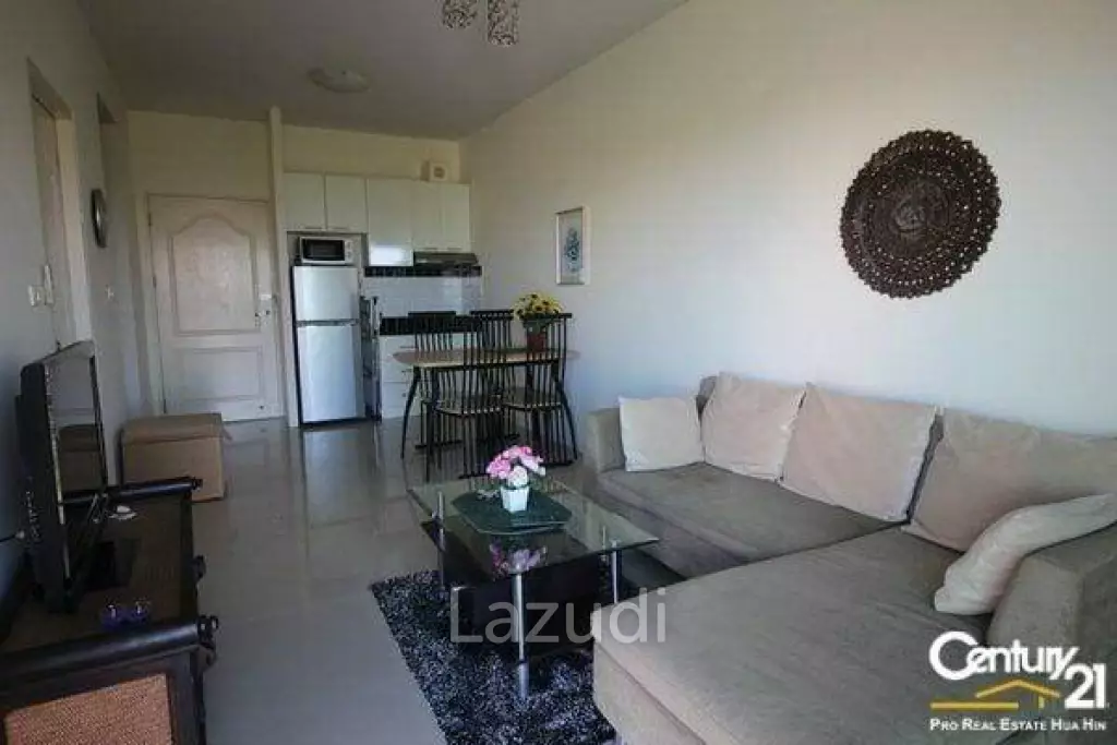 1 Bedroom Condo for sale in town