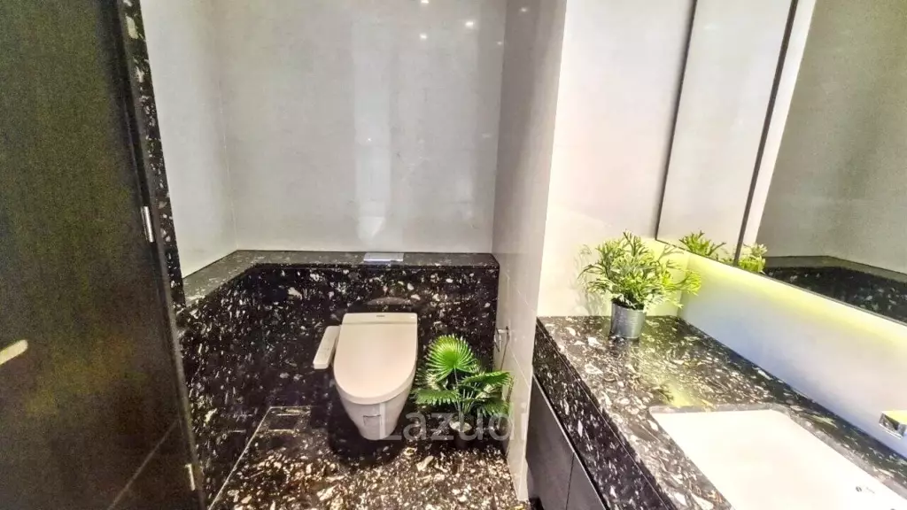 1 Bed 1 Bath 57 SQ.M BEATNIQ Sukhumvit 32