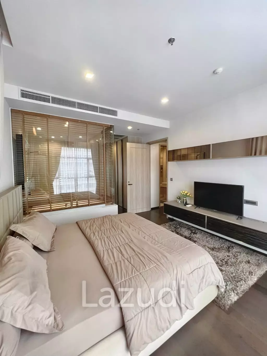 2 Bed 2 Bath 81 SQ.M The XXXIX BY SANSIRI