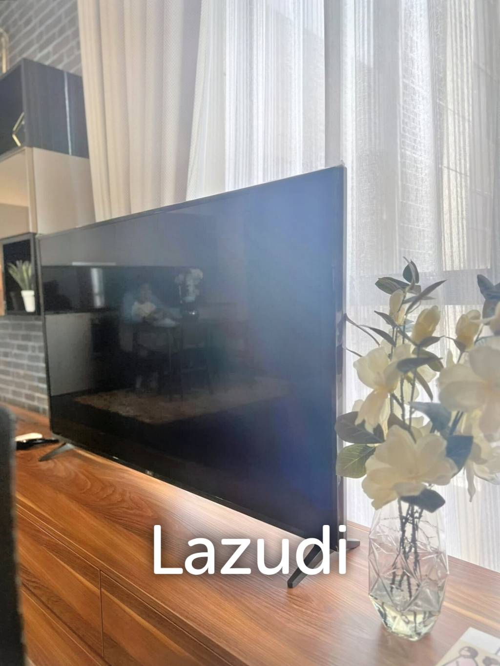 2 Bed 2 Bath 81 SQ.M The XXXIX BY SANSIRI