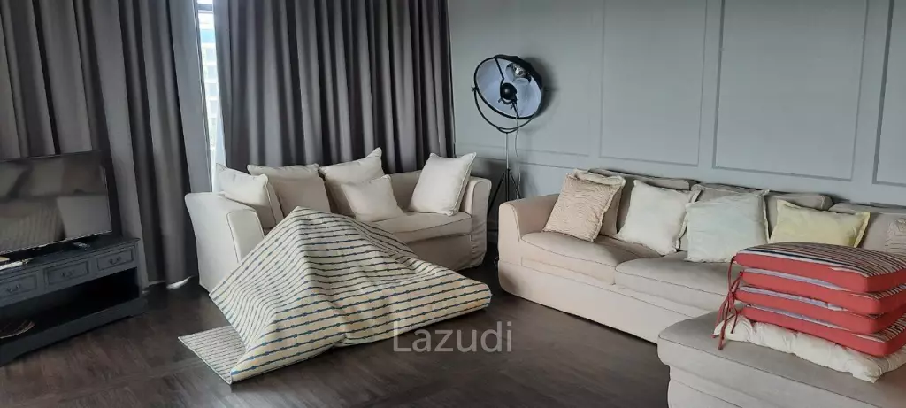 3 Bed 4 Bath 252 SQ.M Baan Haad U Thong