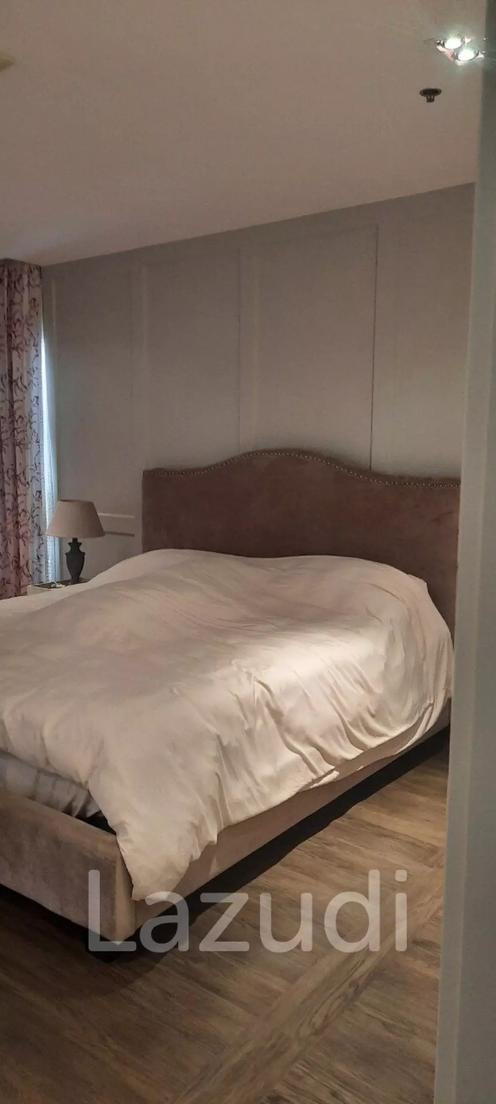 3 Bed 4 Bath 252 SQ.M Baan Haad U Thong
