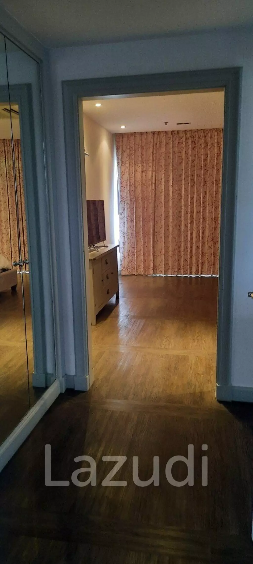 3 Bed 4 Bath 252 SQ.M Baan Haad U Thong