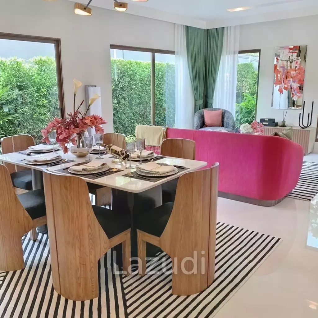 4 bed 4 bath 260 SQ.M Burasiri Krungthep Kreetha