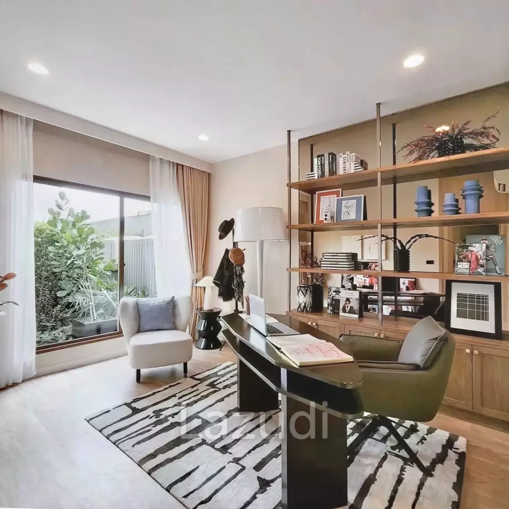 4 bed 4 bath 260 SQ.M Burasiri Krungthep Kreetha