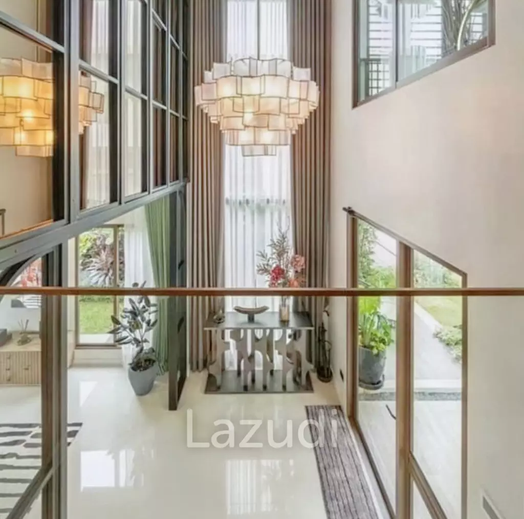 4 bed 4 bath 260 SQ.M Burasiri Krungthep Kreetha