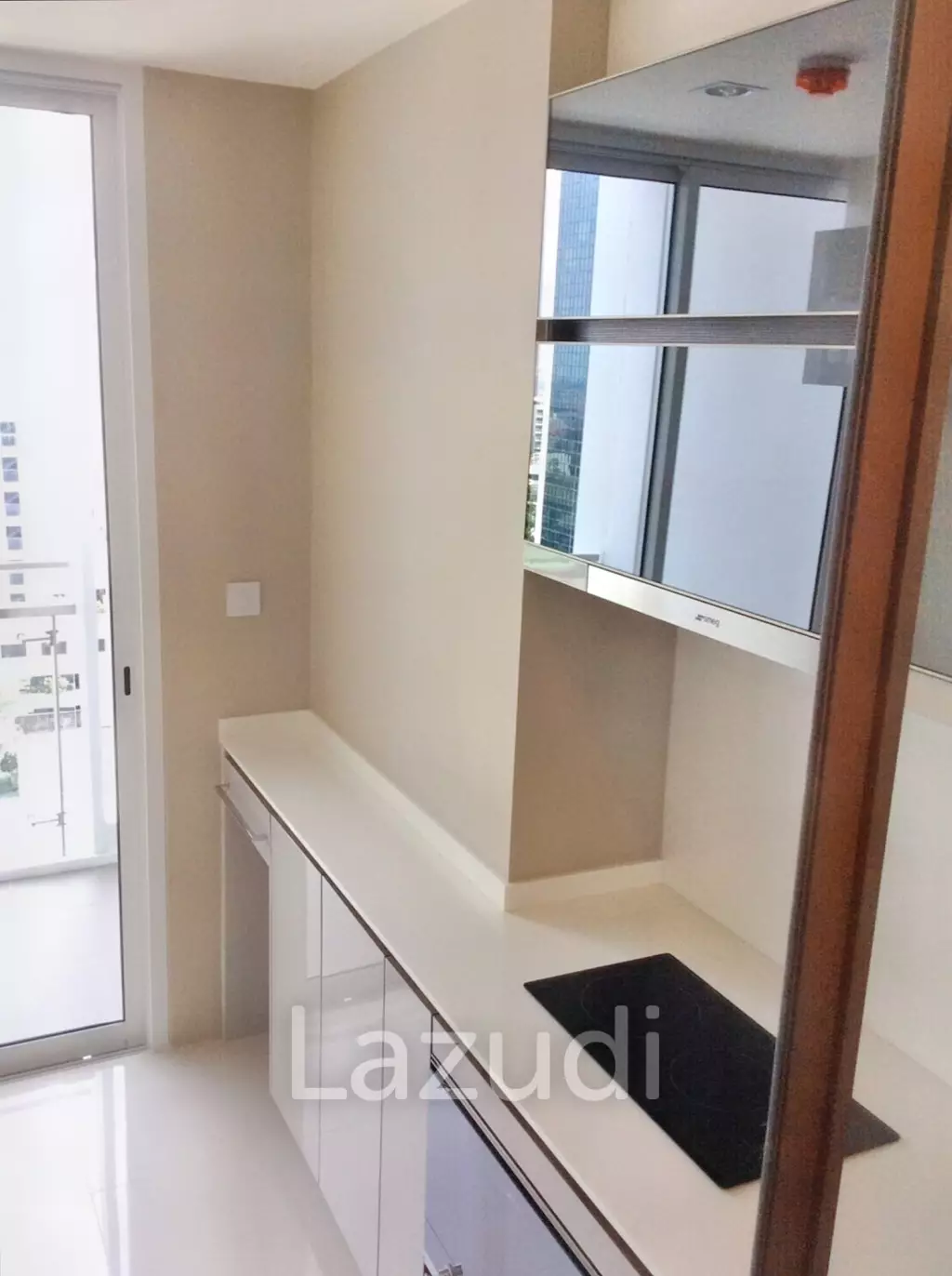 1 Bed 1 Bath 47 SQ.M The Room Sathorn - TanonPun