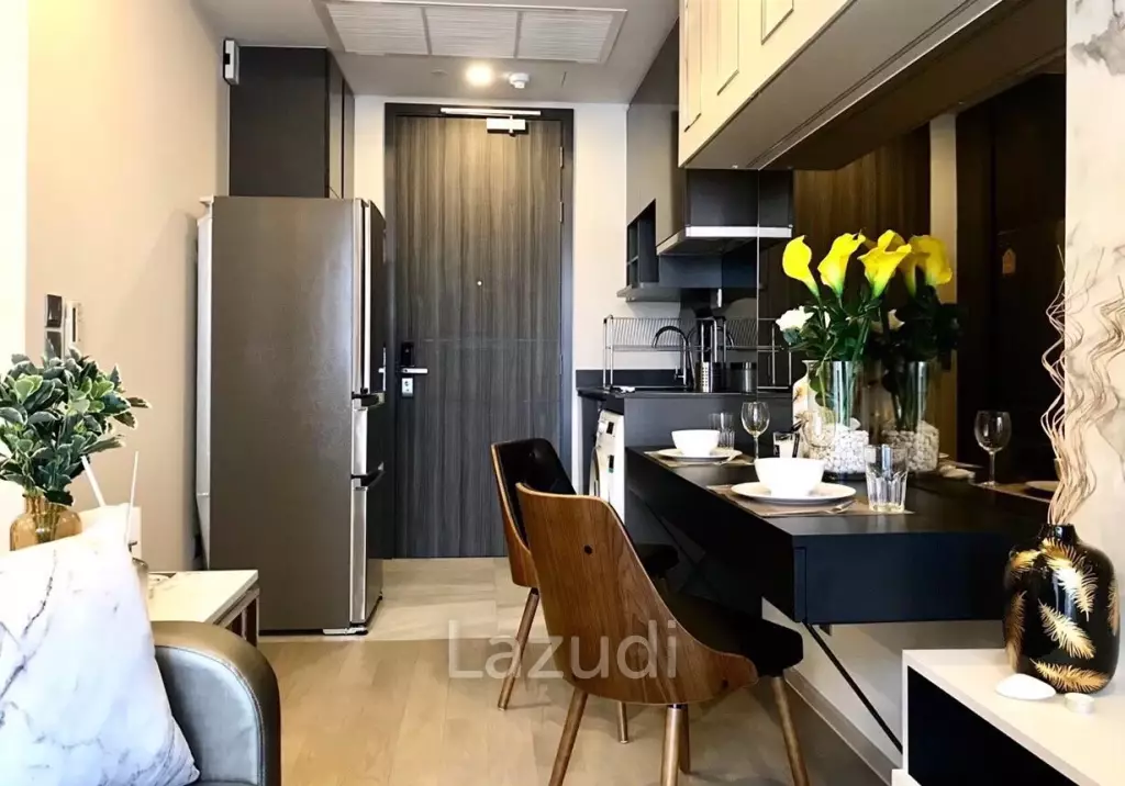 1 Bed 1 Bath 35 SQ.M at Ashton Asoke