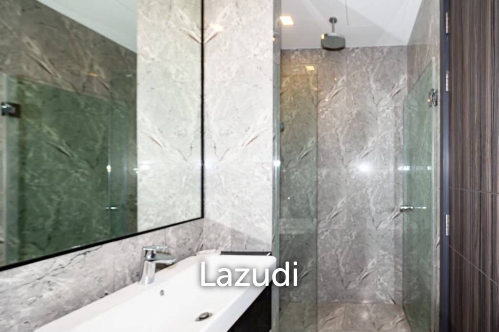 1 Bed 1 Bath 35 SQ.M at Ashton Asoke