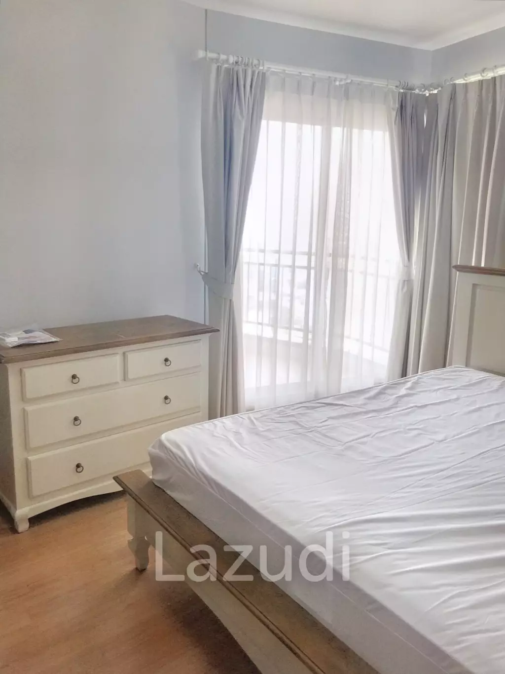 2 Bed 84 SQ.M Supalai Park Ekkamai-Thonglor