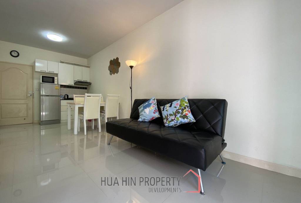 Flame Tree Residence : 1 Bed Condo In Town