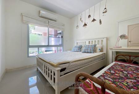Flame Tree Residence : 1 Bed Condo In Town