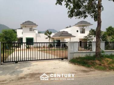 2,400 ตร.ม 6 เตียง โรงแรม For ขาย