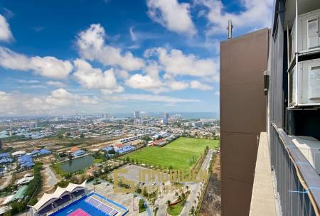 Baan Kiang Fah: 2-Schlafzimmer-Eigentumswohnung mit Berg- und Meerblick