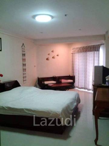 1 Bed 1 Bath 35 Sqm. Jomtien Beach Condominium