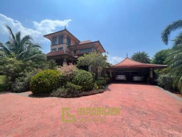 LEELAWADEE  : 5 bed pool villa