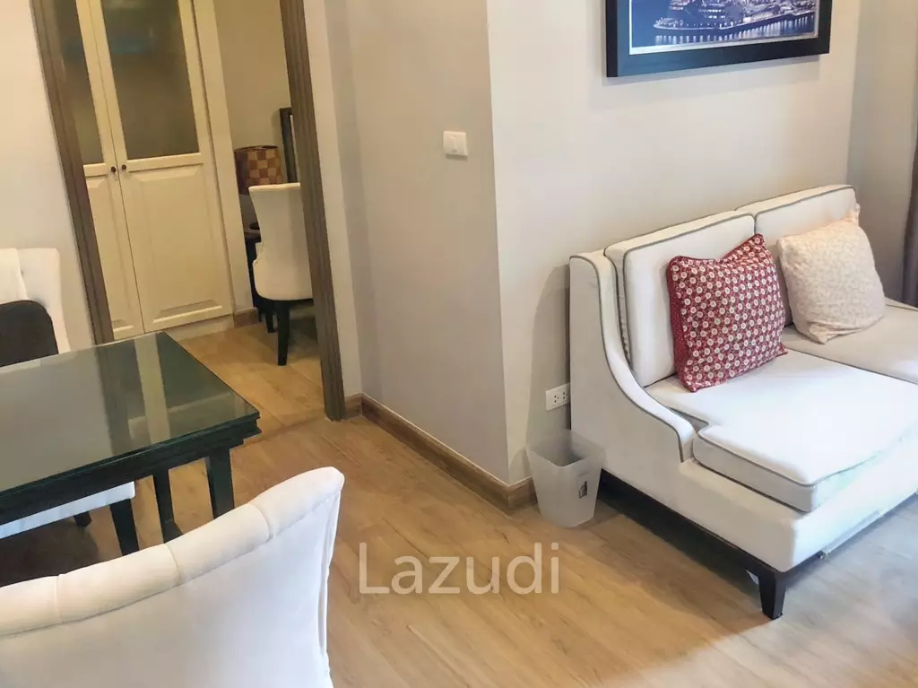 1 Bed 1 Bath 38 SQ.M The Reserve - Kasemsan 3