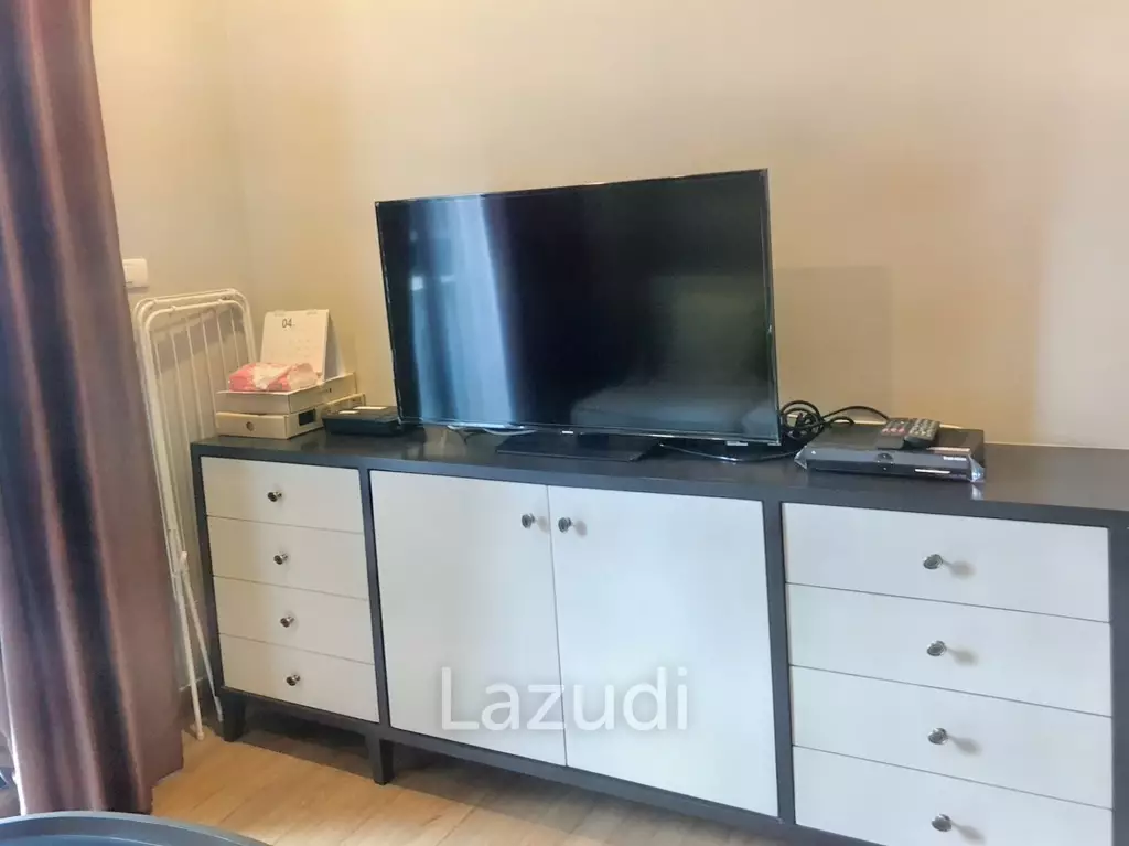 1 Bed 1 Bath 38 SQ.M The Reserve - Kasemsan 3