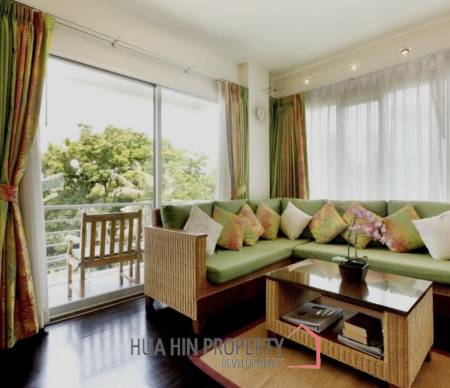 BAAN SAN DAO CONDO  : 2 bed condo in town