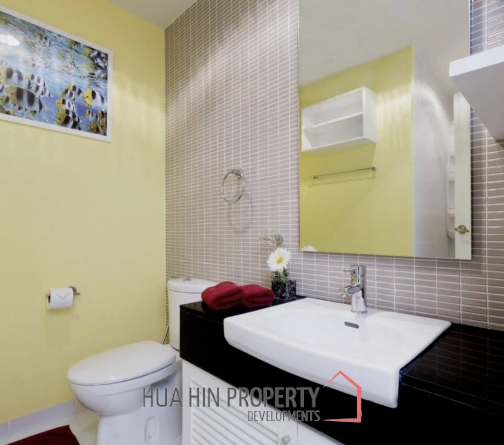 BAAN SAN DAO CONDO  : 2 bed condo in town
