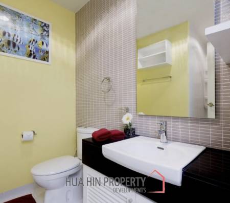 BAAN SAN DAO CONDO  : 2 bed condo in town